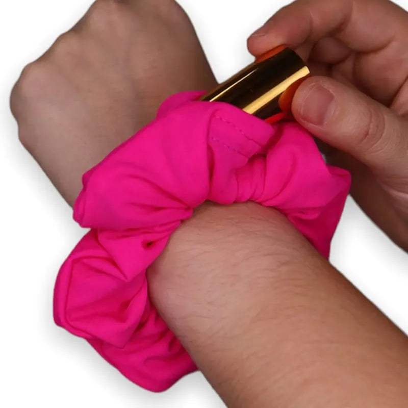 Secret Hair Scrunchie ⁣⁣⁣⁣Stash Hidden Storage Compartment.