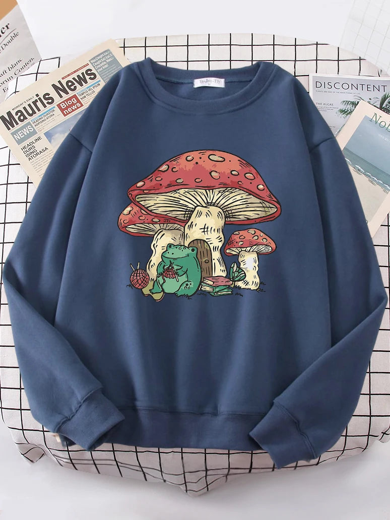 R.F.  Cute Crocheting Frog and a Magical Mushroom House. **Lady Frogs**